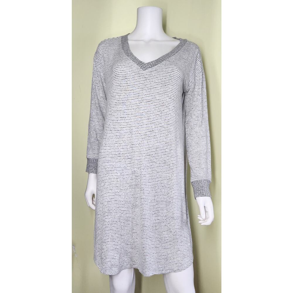 Soma Sleep Dress One Size Gray Knit Striped V-Neck Long Sleeve Cooling